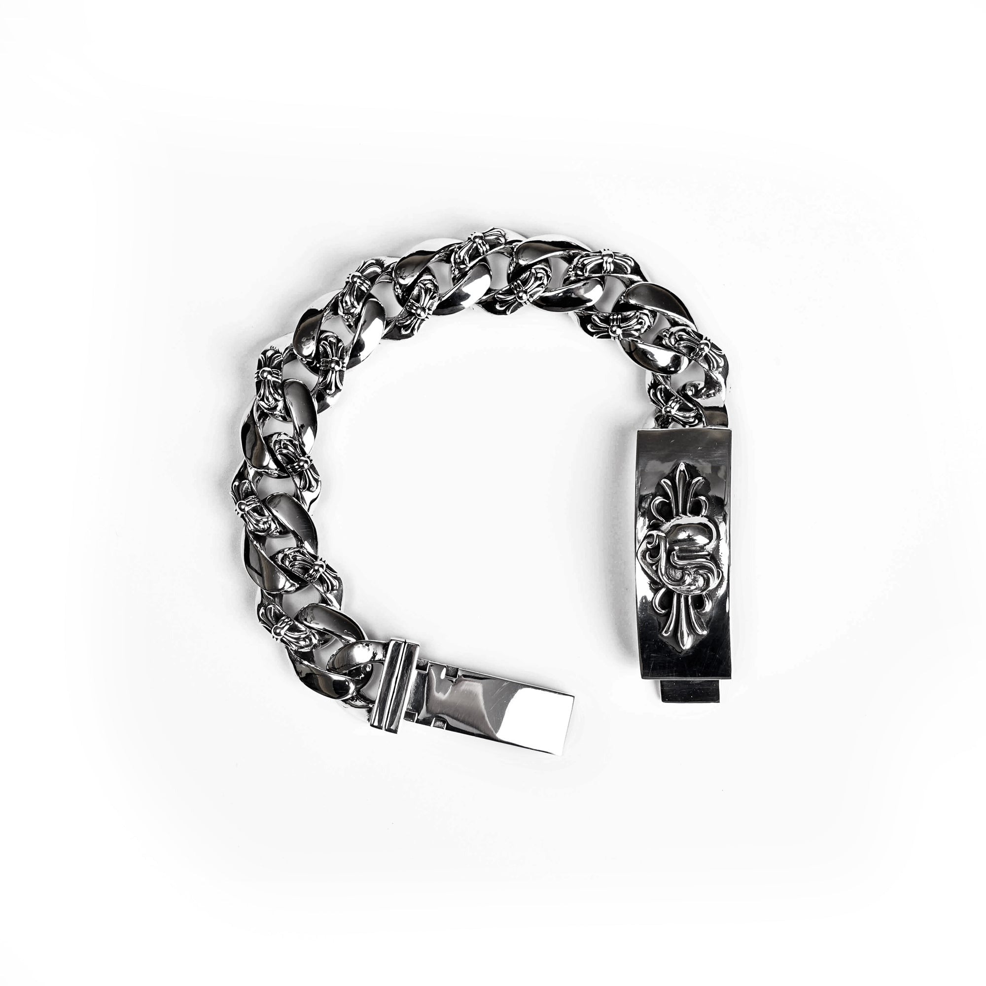 authentic chrome hearts insignia id fancy chain bracelet - premium designer jewelry front view
