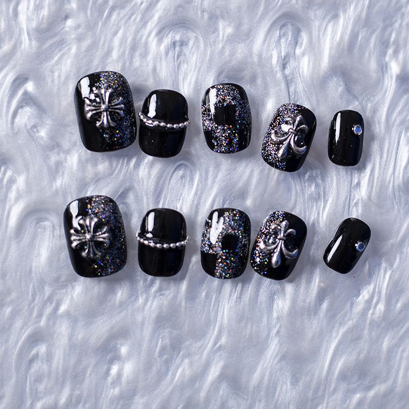 Chrome Heart Nails - Chrome Hearts