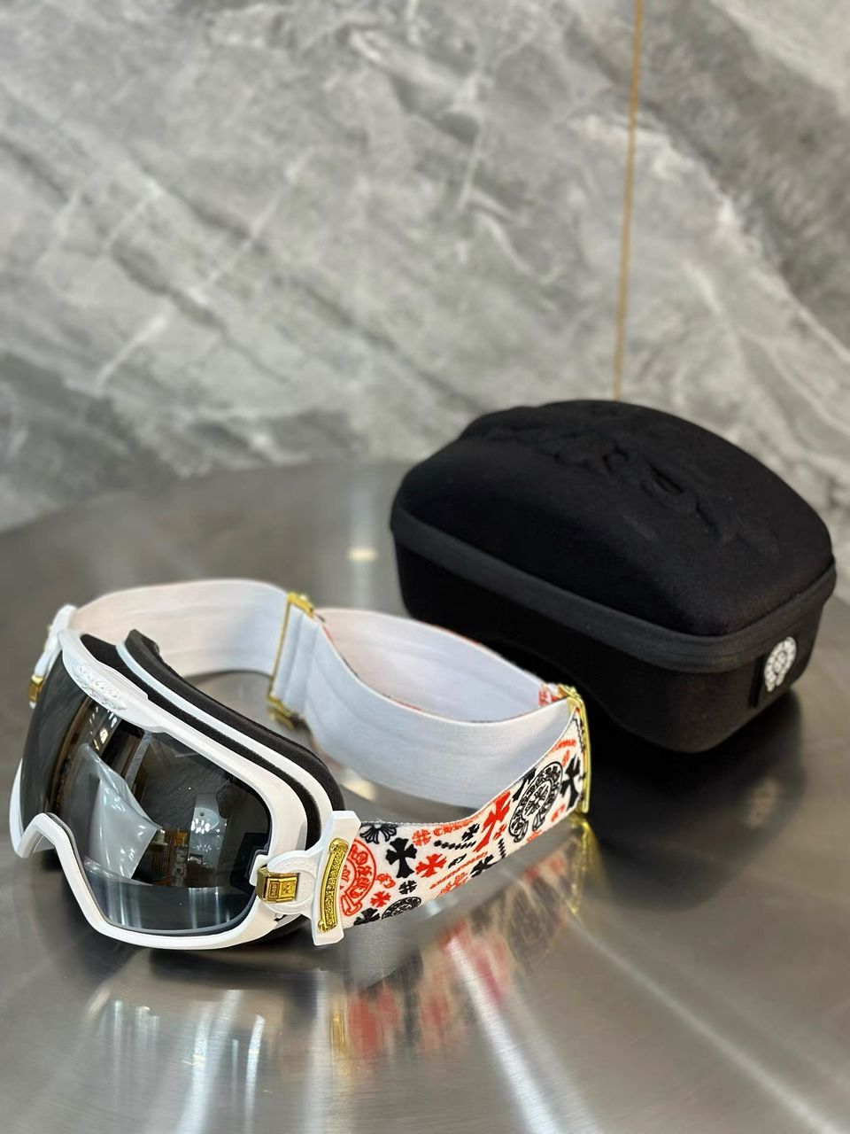 authentic chrome hearts snow goggles white - premium designer jewelry front view