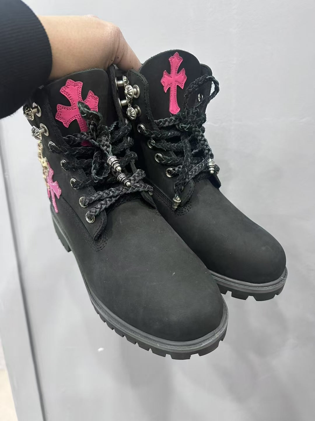 authentic chrome hearts timberland boots black - premium designer jewelry front view