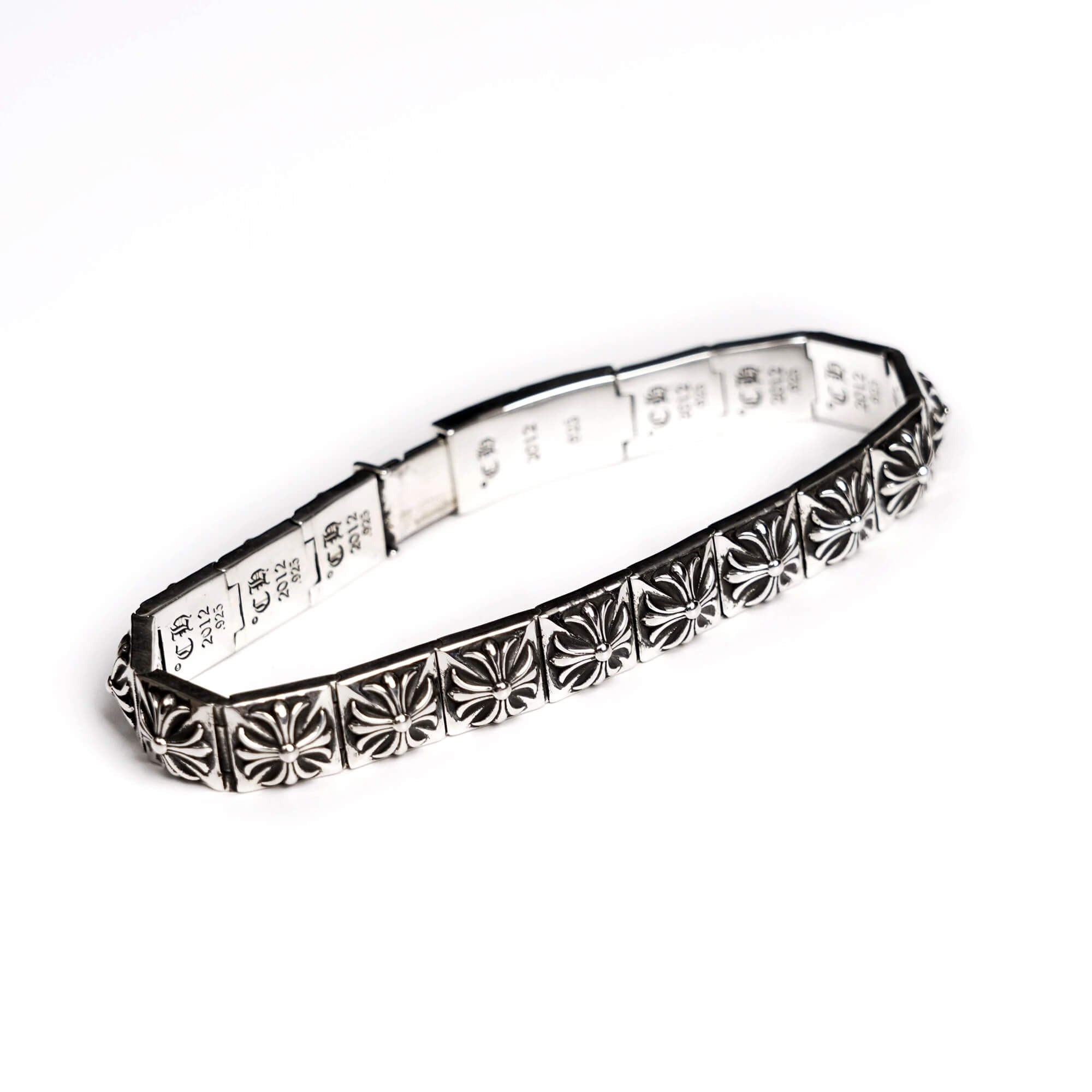 authentic ch plus square pattern bracelet - premium designer jewelry front view