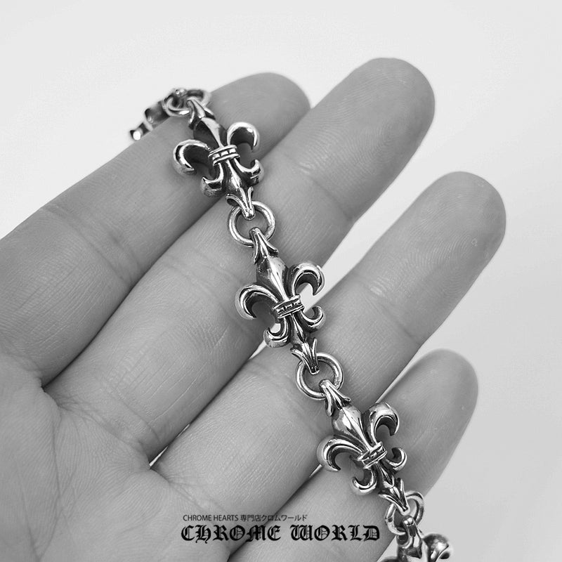 authentic chrome hearts bs fleur cross cut out link bracelet - premium designer jewelry front view