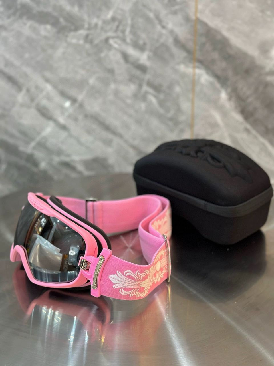 authentic chrome hearts snow goggles pink - premium designer jewelry front view